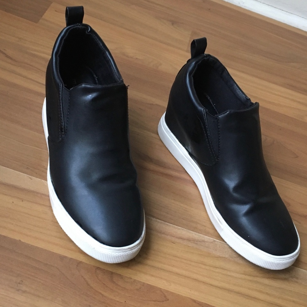 Madden Girl wedge sneaker